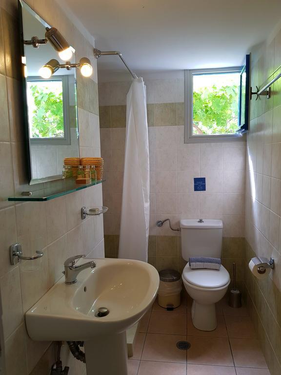 Amaranto Rooms Aiyiáli Buitenkant foto